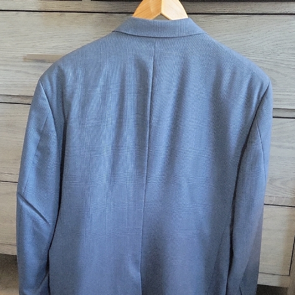 Bluish Gray Suit - Picture 3 of 4